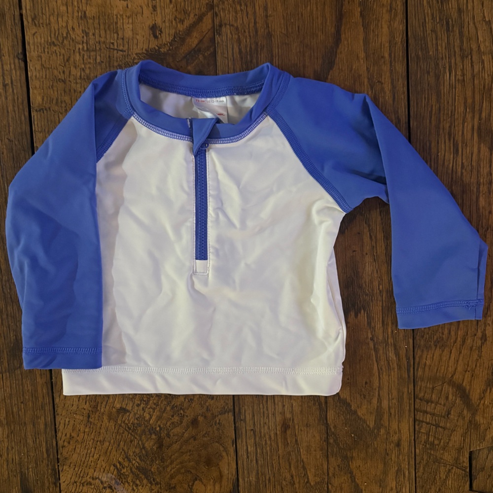 Hanna Andersson Rashguard 12-18M excellent used condition